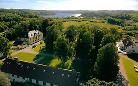 Hensbacka Herrgård